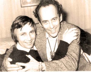 Trompetistul, împreună cu Eric Bergel, în Germania, în 1974 sepia