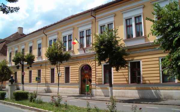Trei școli din Cluj-Napoca se regăsesc în topul celor mai bune licee din România