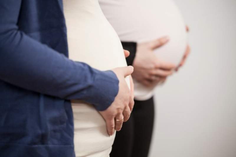 femei însărcinate